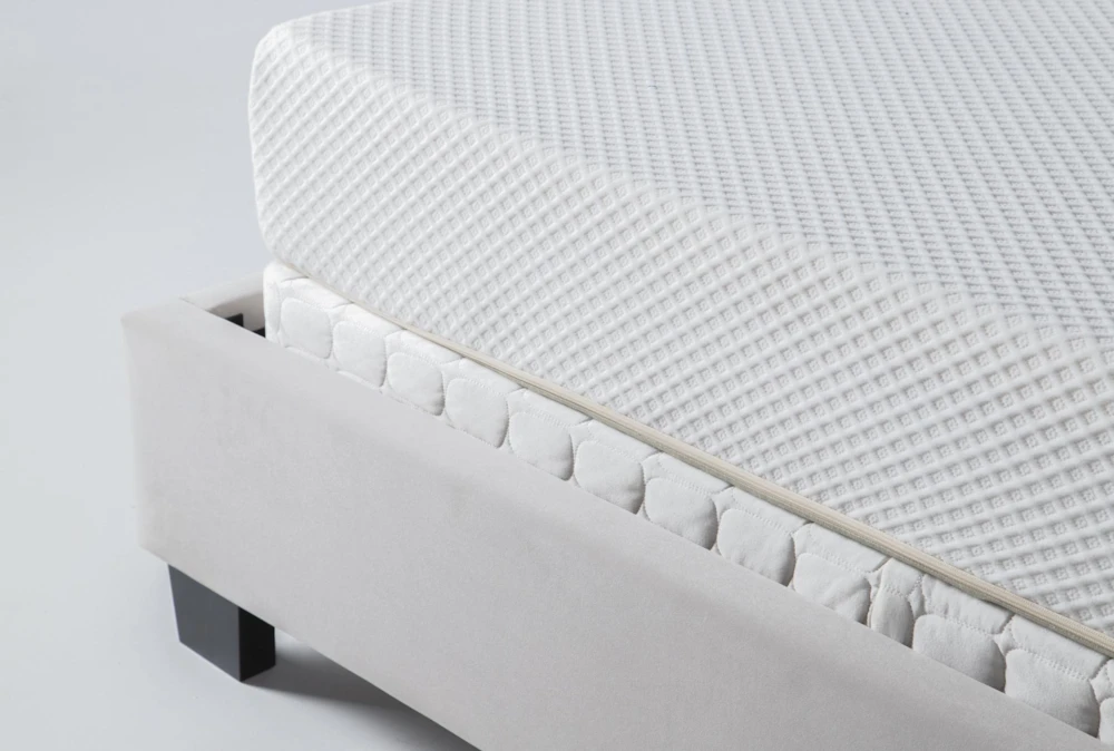 Topanga Grey California King Velvet Upholstered Panel Bed 4 Topanga Grey California King Velvet Upholstered Panel Bed - Image 2